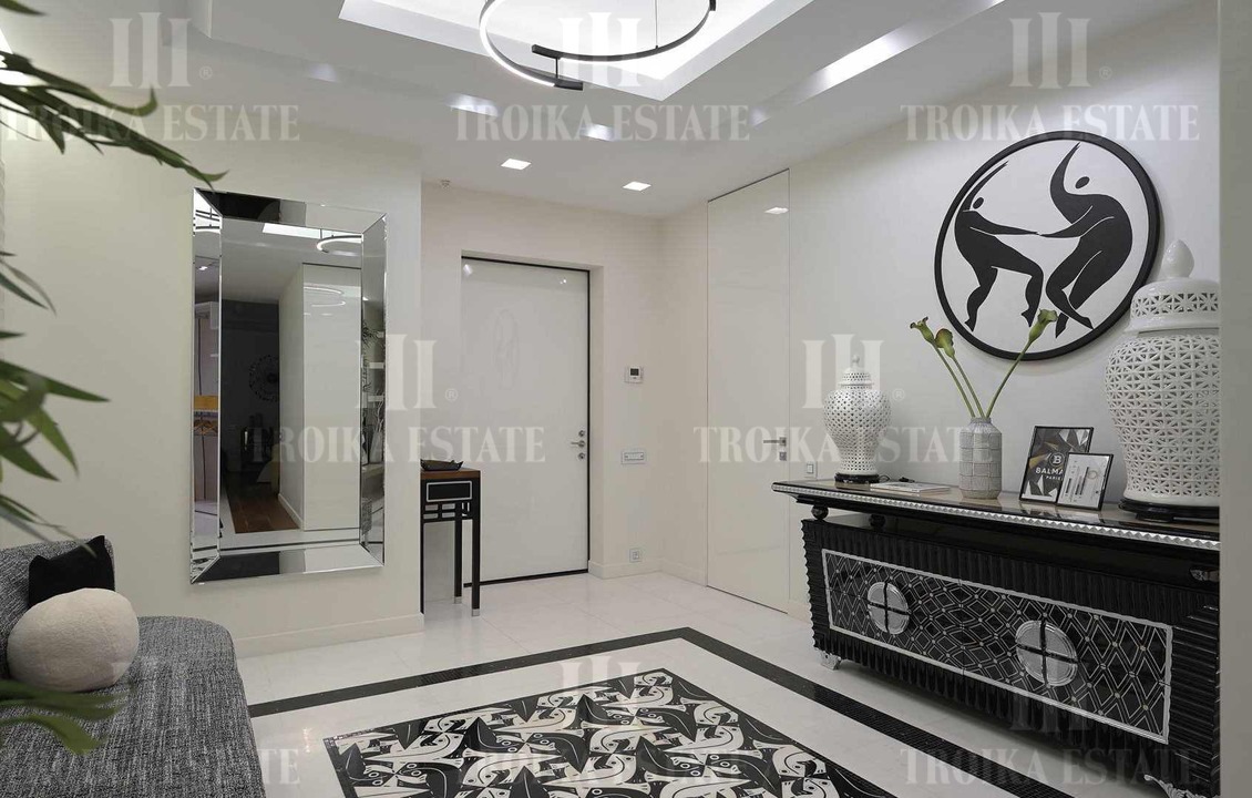 Купить  Квартиру с отделкой Богословский пер-к 12А метро Пушкинская