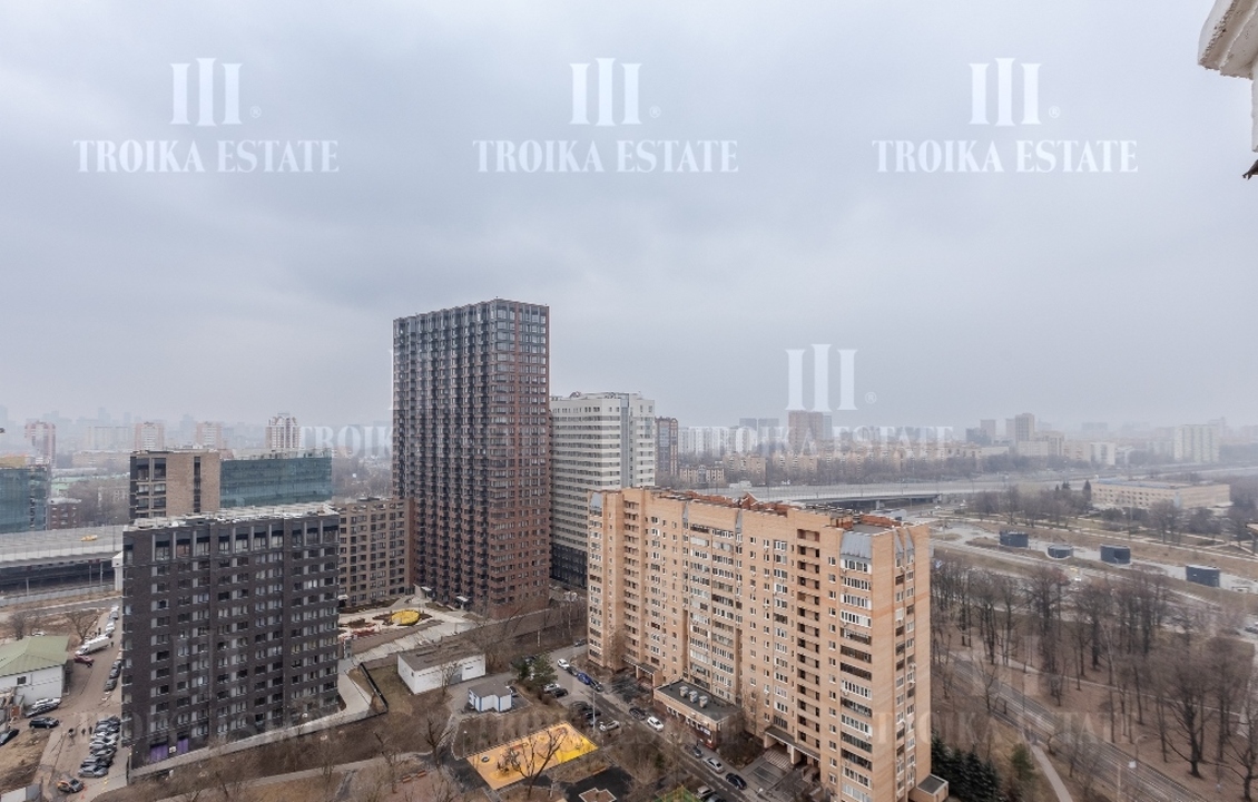Купить  Квартиру с отделкой Рублевское шоссе 11к2 метро Кунцевская